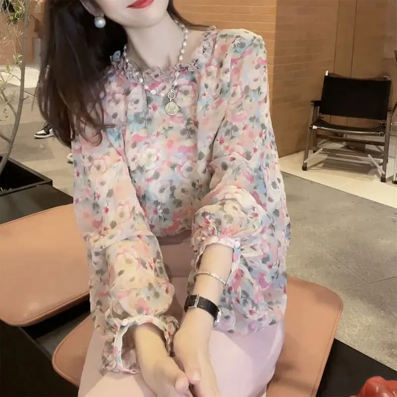 Office Lady Sweet Broken Flowers Shirt Spring Autumn Long Sleeve Casual Female Clothing Fashion Folds Round Neck Loose Blouse