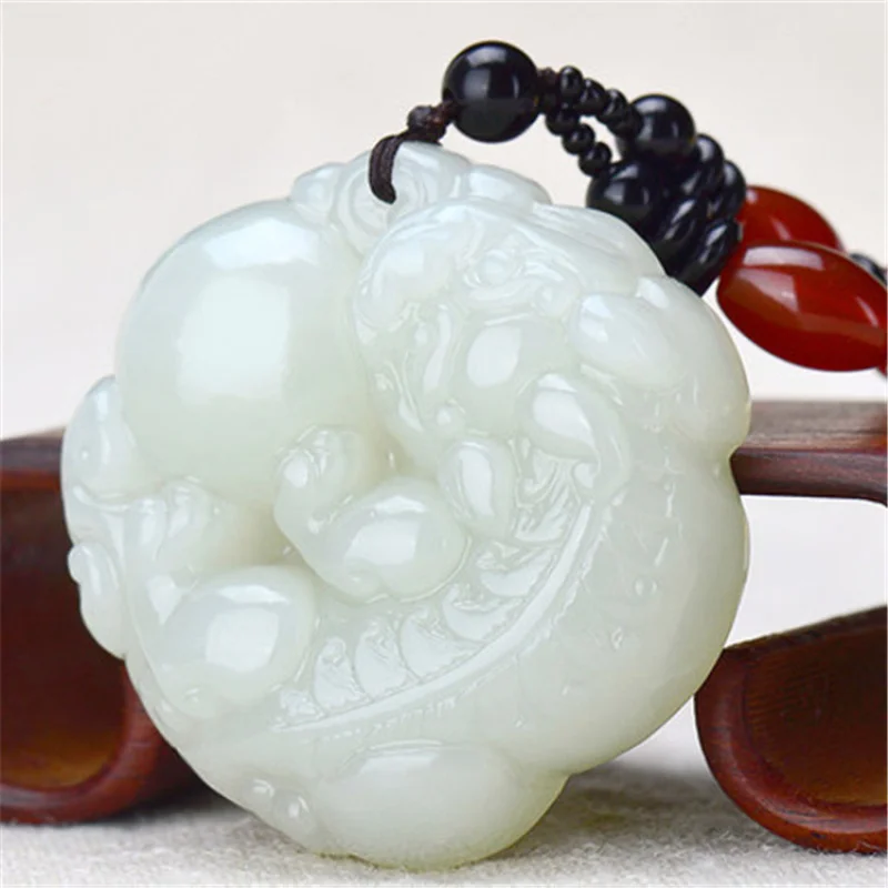 Holding a Ball, Hotan White Jade Pixiu Pendant Men and Women