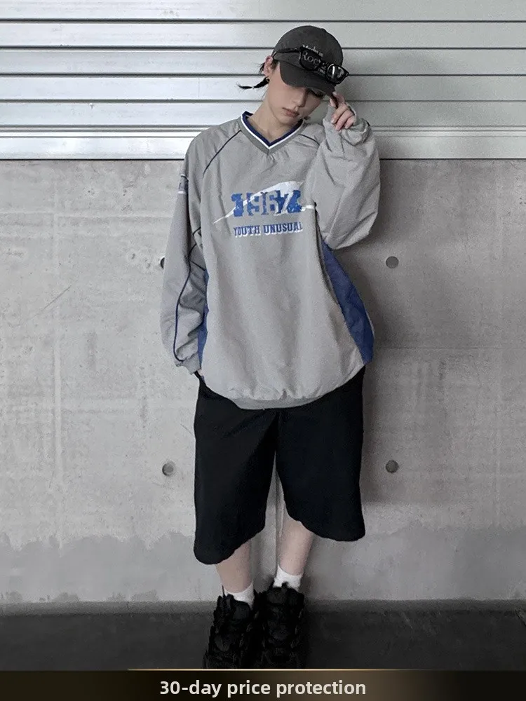 

Американская ретро-футболка с цветным буквенным принтом, длинным рукавом, свободного кроя, для пар, спортивная, молодежная, модная, из нейлонового волокна