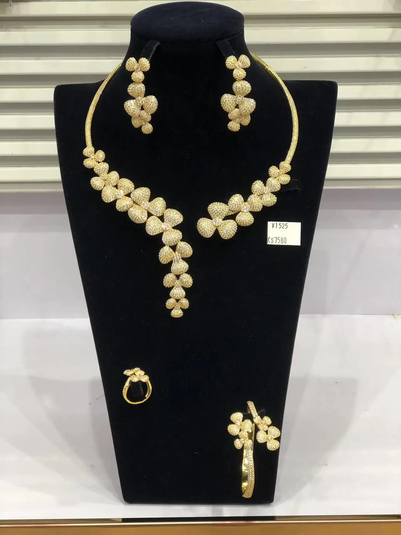 

Новый модный женский комплект ювелирных изделий с бриллиантами, золотые, серебряные обручальные кольца, серьги, ожерелье для женщин, свадебные обручальные украшения, подарок