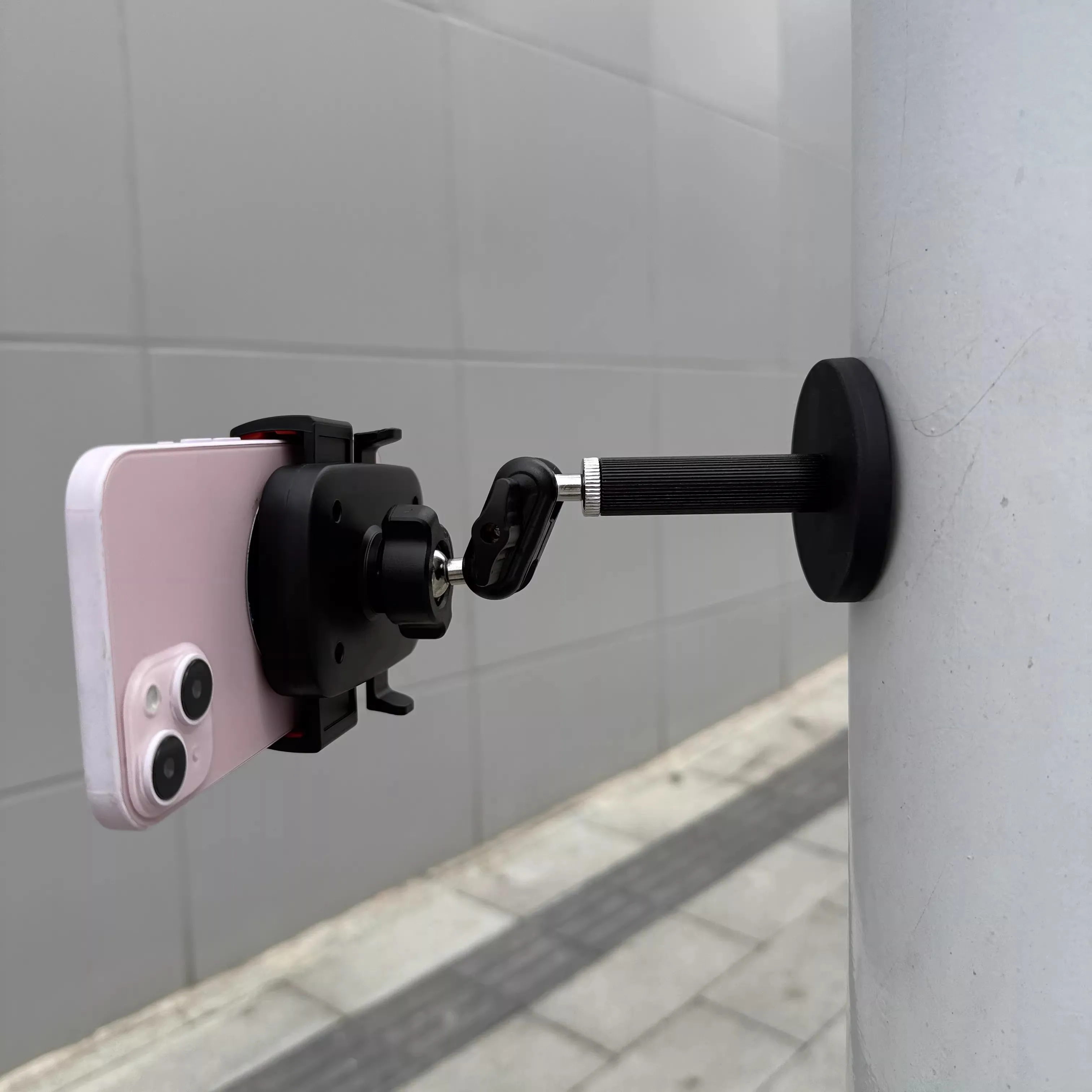 

360° Rotating Magnetic Phone Holder Clip for Sewing Machine Outdoor Live Streaming Universal Extension Rod Peashot Support