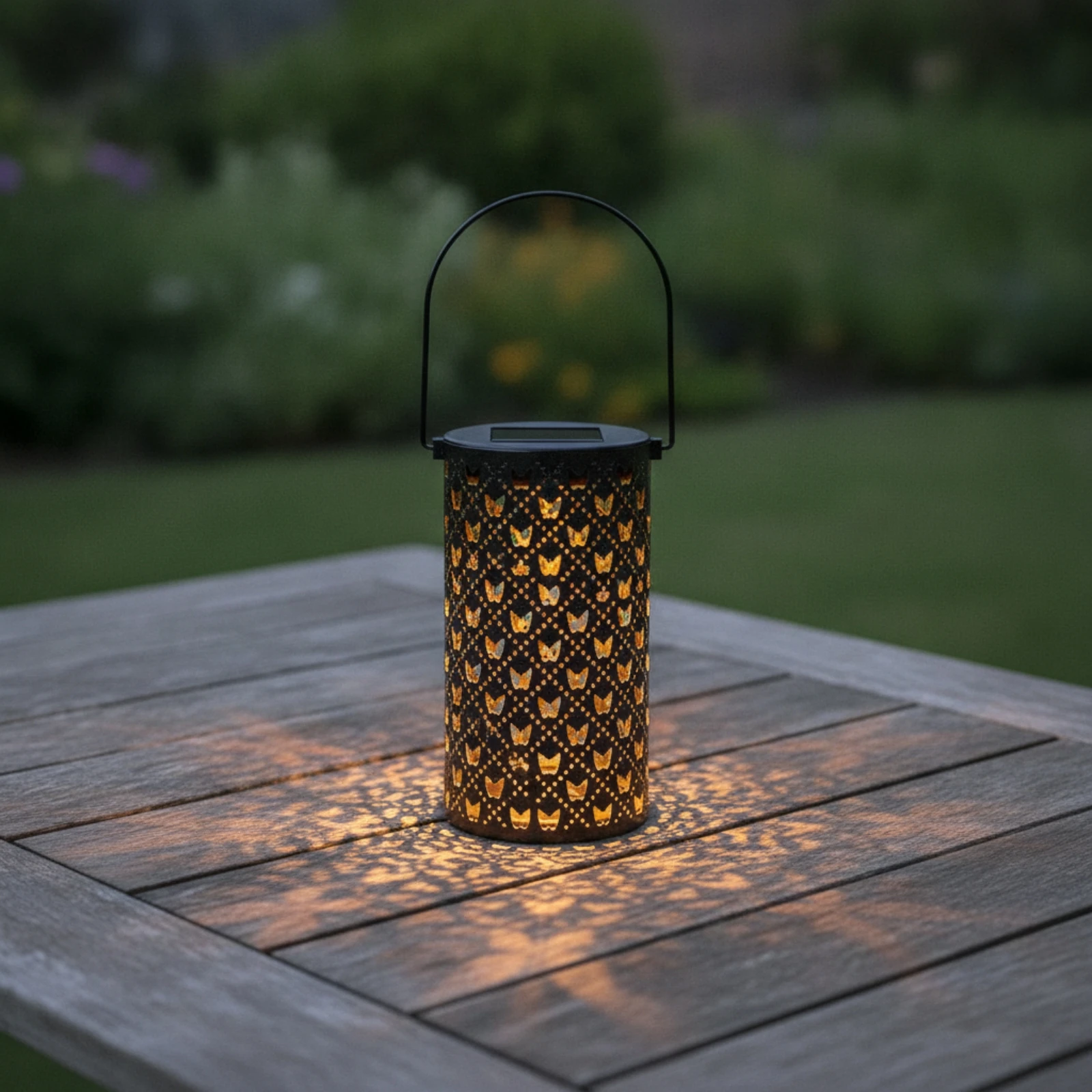 Butterfly Solar Lantern LED Outdoor Solar Lantern Garden Lanterns Energy-Saving Automatic for Homeowners, Patio, Yard - view 6
