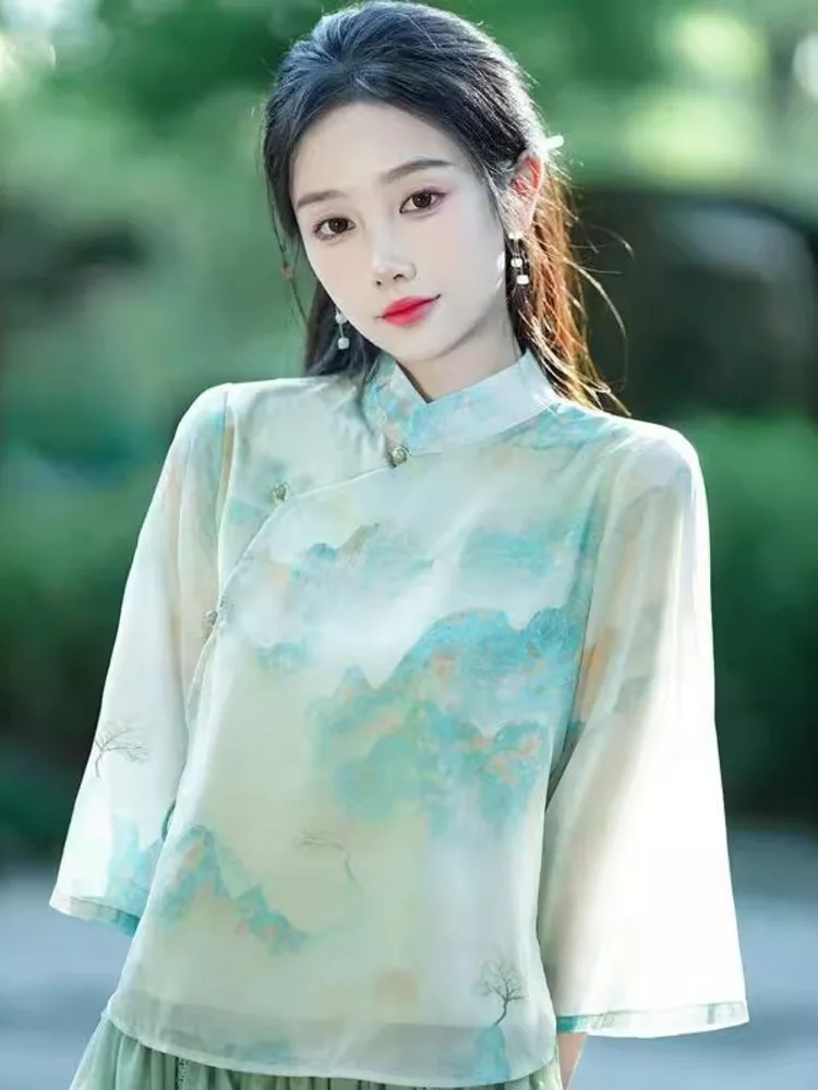 بلوزة نصف كم بياقة مندرين مطبوعة بالحبر مع تنورة شبكية عالية الخصر لأداء الرقص الكلاسيكي