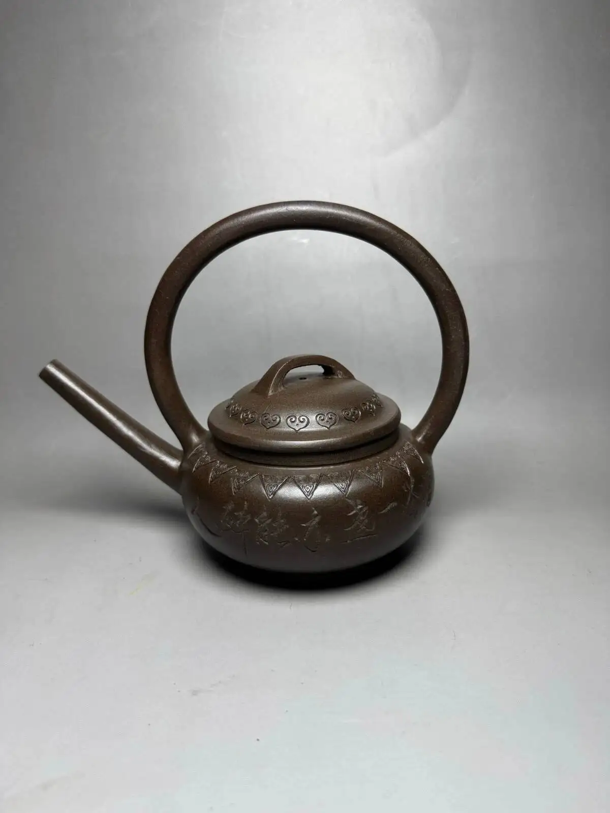 

China Yi Xing Zisha Clay Handmade Exquisite Teapot AAA