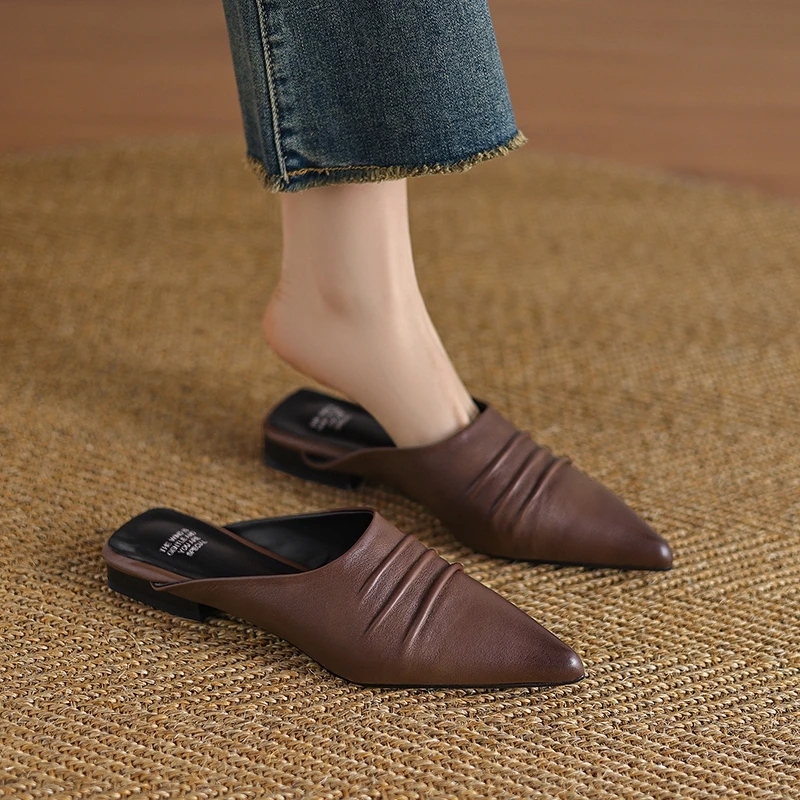 

Women's new summer genuine leather retro pleated cowhide pointed low heel toe toe Mueller shoes fashionable slippers