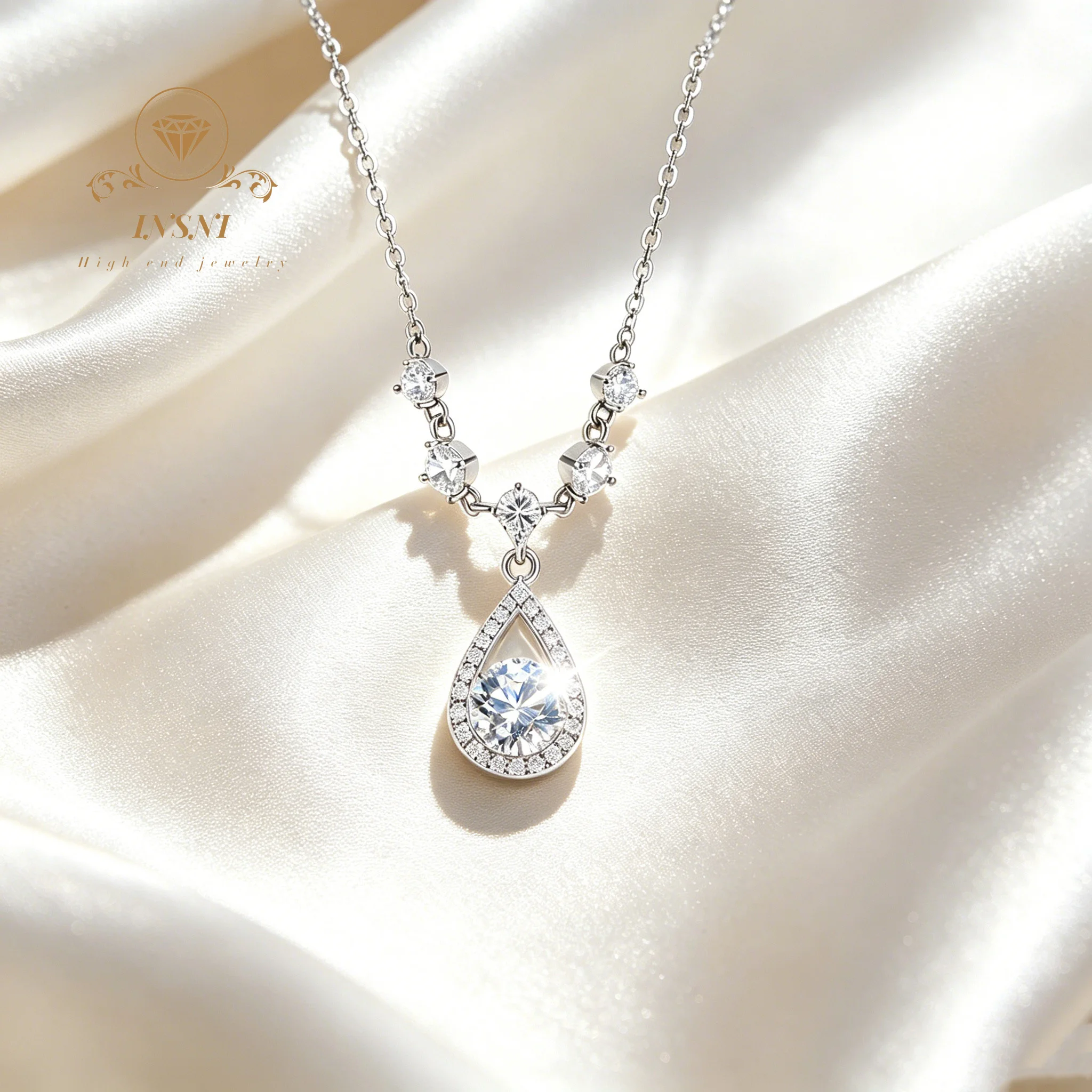 

S925 Silver Mermaid Tears Moissanite Necklace Light Luxury High-end Sterling Silver Moissanite Diamond Drop Pendant Accessory