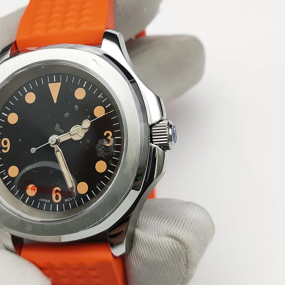 Montres de sport décontractées pour hommes, poignée à vis étanche, bracelet en silicone, boîtier en acier inoxydable, saphir, montres à la mode