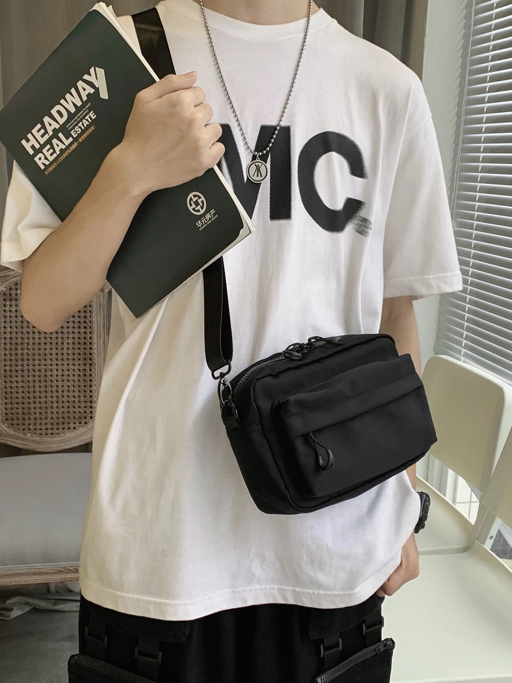 Ex Pure couleur sac à bandoulière décontracté rue Faion conception Simple sac Menger hommes à la mode marque bœuf tissu fermeture à glissière