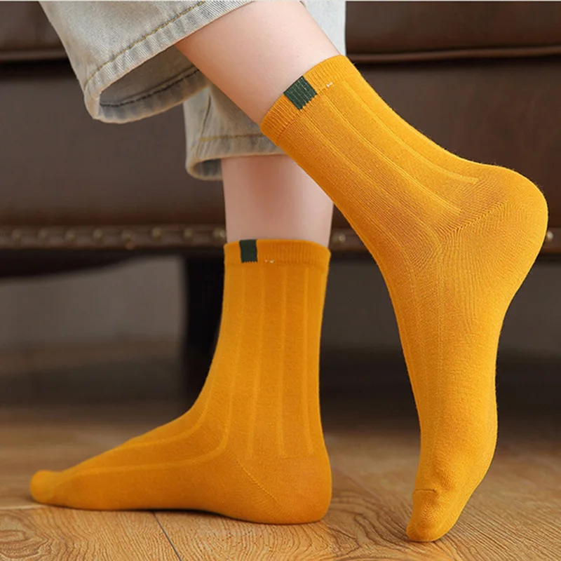 20 Pairs Harajuku Womens Girls Crew Loose Mid Socks Classic Spring Autumn Winter Pure Color Korean Ins Fashion All-match Socks