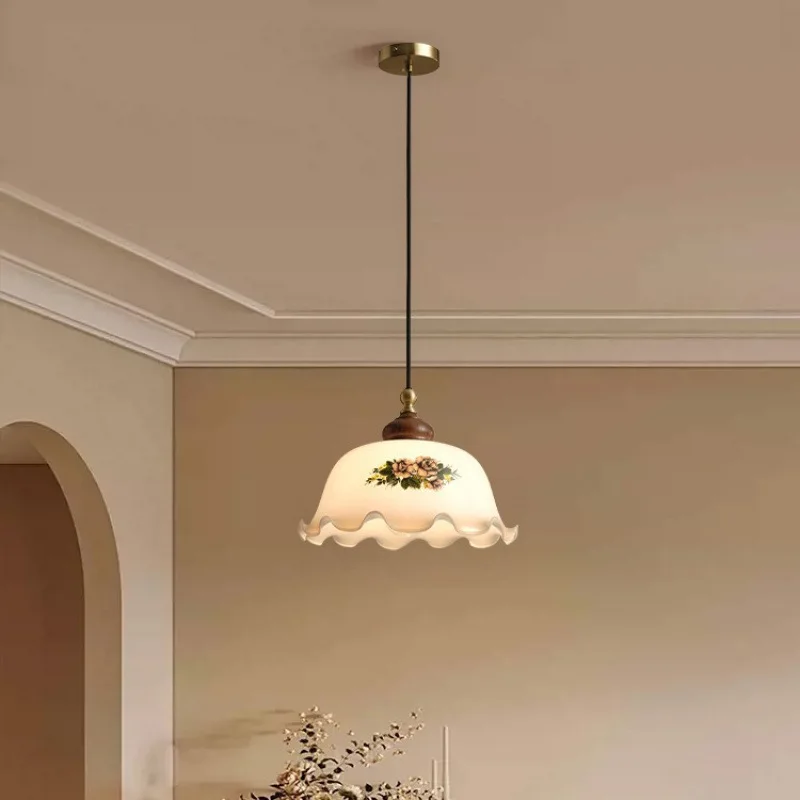 

Medieval style dining room bedroom bedside small chandelier wabi retro designer