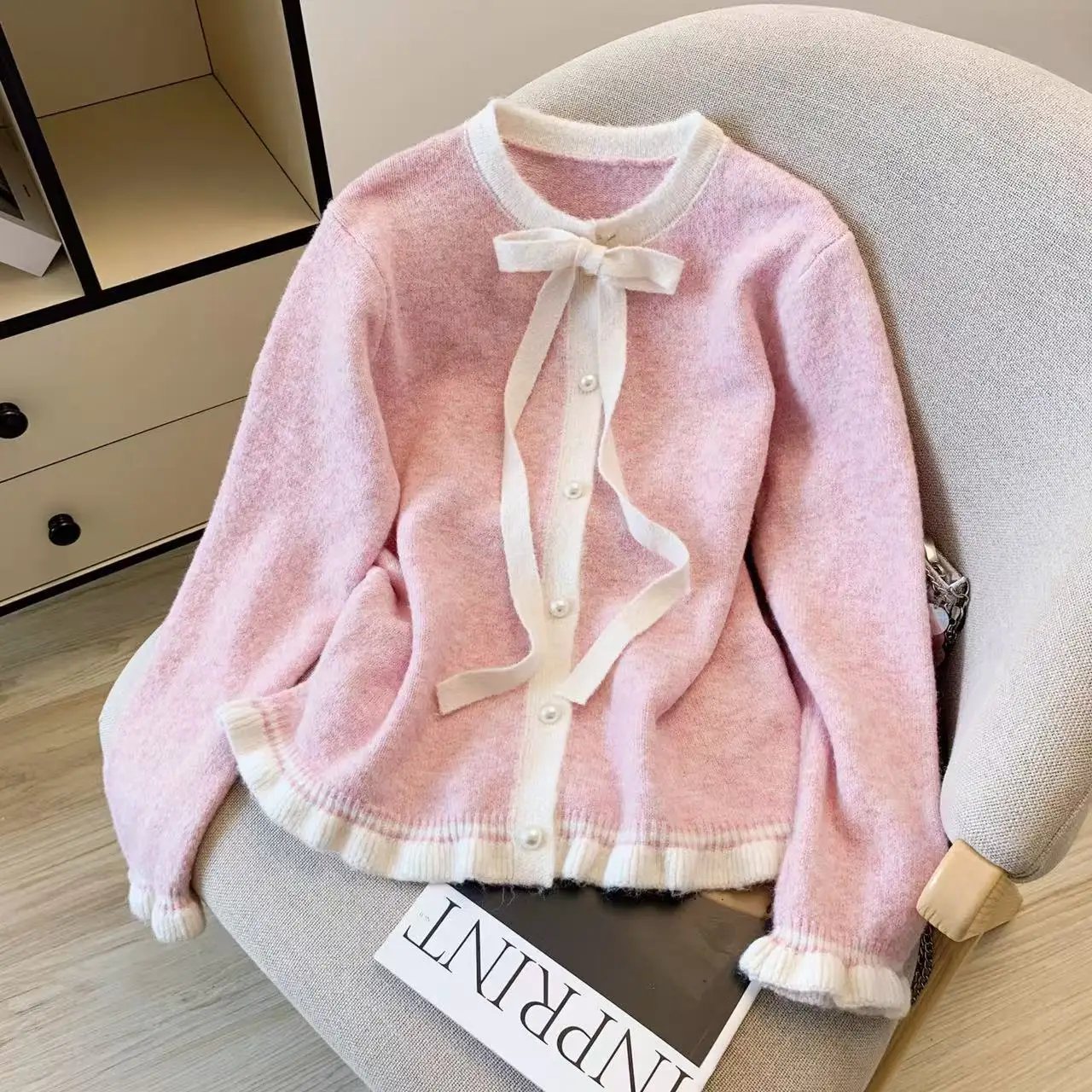 

New Women's Knitted Sweater Knot Camere Woolen Spring Autumn Faion Ele Quali South Oil Knitwear