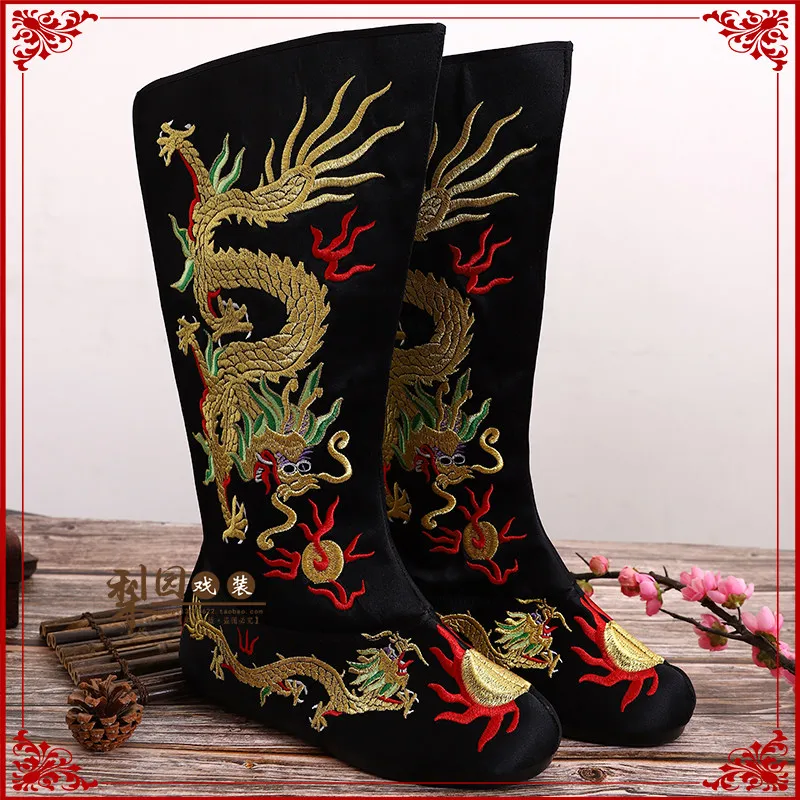 

Sichuan opera face-changing dragon boots, emperor embroidered dragon boots, high-soled shoes