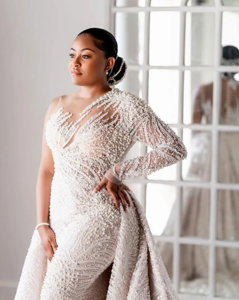 Customized Handmade Bride Dress One Shoulder Pearls Beaded Rhinestones Sequins Wedding Gowns Mermaid Sweep Train Bridal Dresses