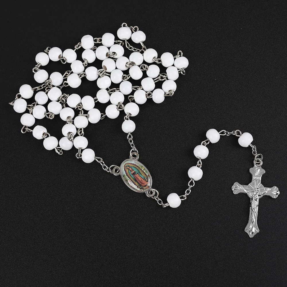 6MM Weiße Holz-Rosenkranzkette für Frauen, katholischer religiöser Kruzifix-Kreuzanhänger, lange Perlenkette, Herren-Gebetsschmuck, Geschenk – Detail 4
