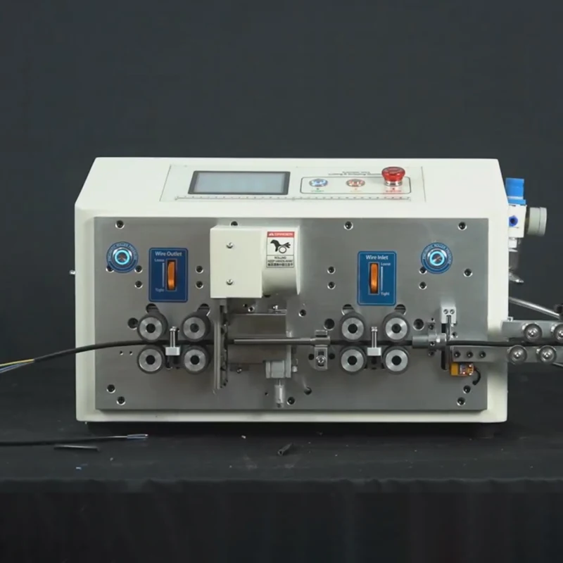 

SWT-608-YHT6 Touch Screen 4-8 Wheels High Speed Round Sheath Inner and Outer Double Layer Peeling Machine Wire Stripping Device