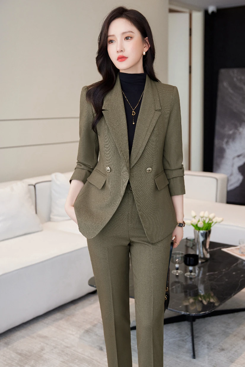 Fashion Professional Women\'s new autumn and winter high-quality long-sleeved suits and trouser suits show elegant temperament