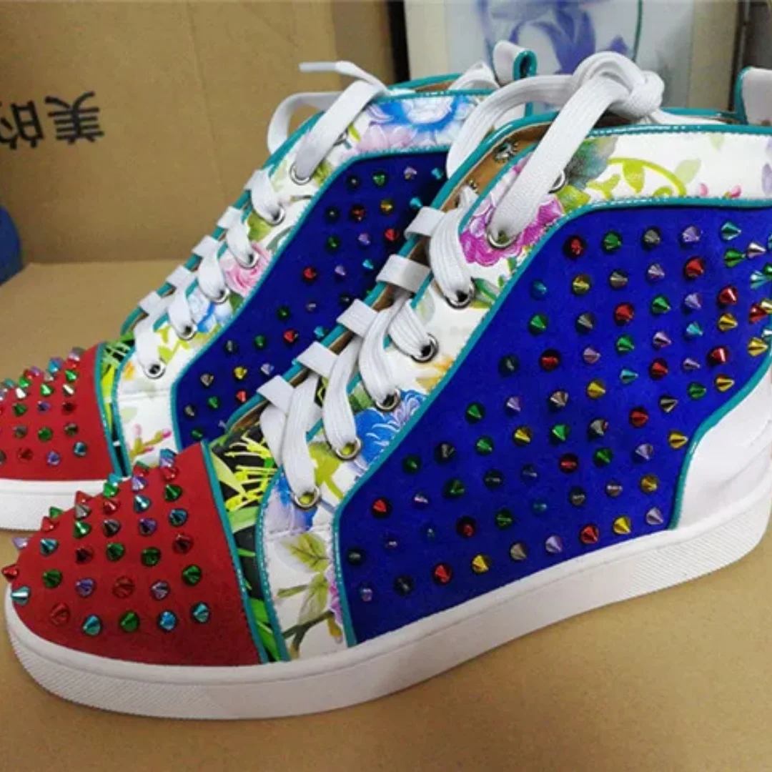 

Top Quality Multicolor Spike Shoes Male Floral Printing Lace Up Sneaker Mixed color Rivet Sapatos High Top Men Casual Shoes Male