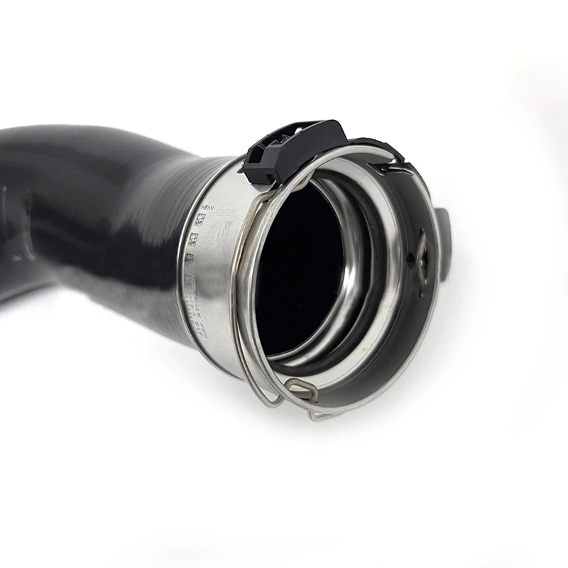 55038005AD Turbo Hose For Jeep Grand Cherokee IV 3.0 CRD Turbo Intercooler Hose 55038005AB 55038005AC-T45C