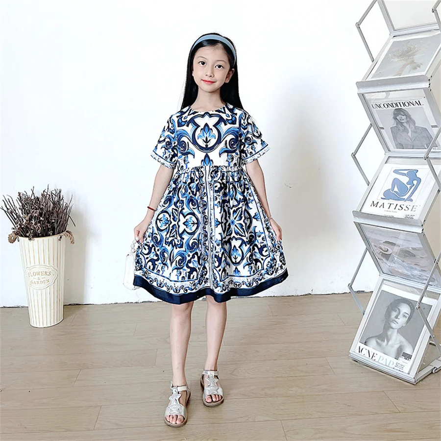 New Design Girls Dress Children Retro Short Sleeve Princess Dresses Kids Summer Printed Birthday Clothing Cotton Costumes