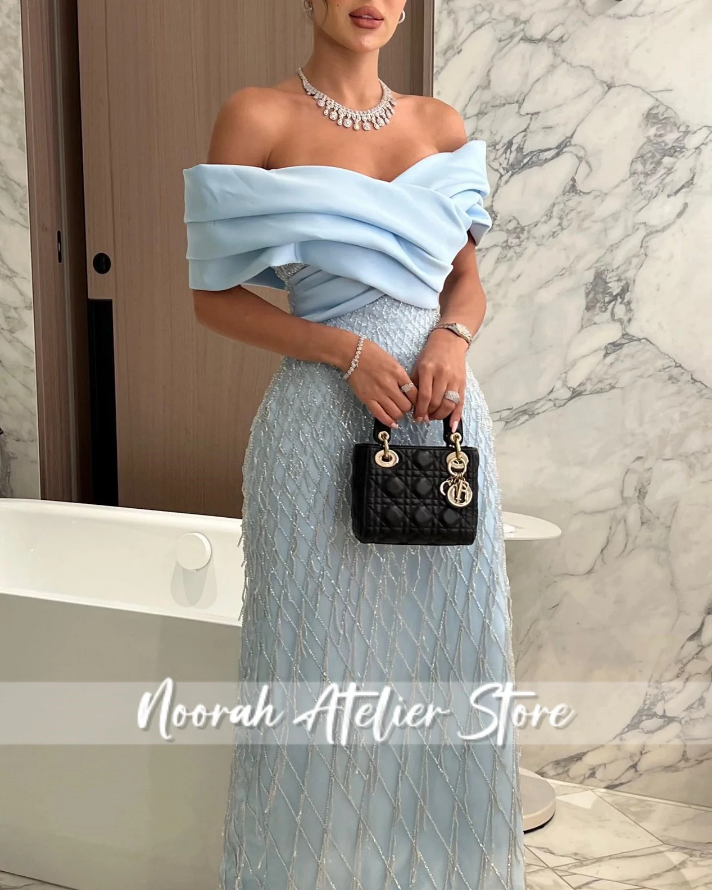 فساتين سهرة فاخرة مكشوفة الكتفين باللون الأخضر المريمية في المملكة العربية السعودية 2025 فساتين زفاف باللون الأزرق شرابة فستان رسمي مخصص