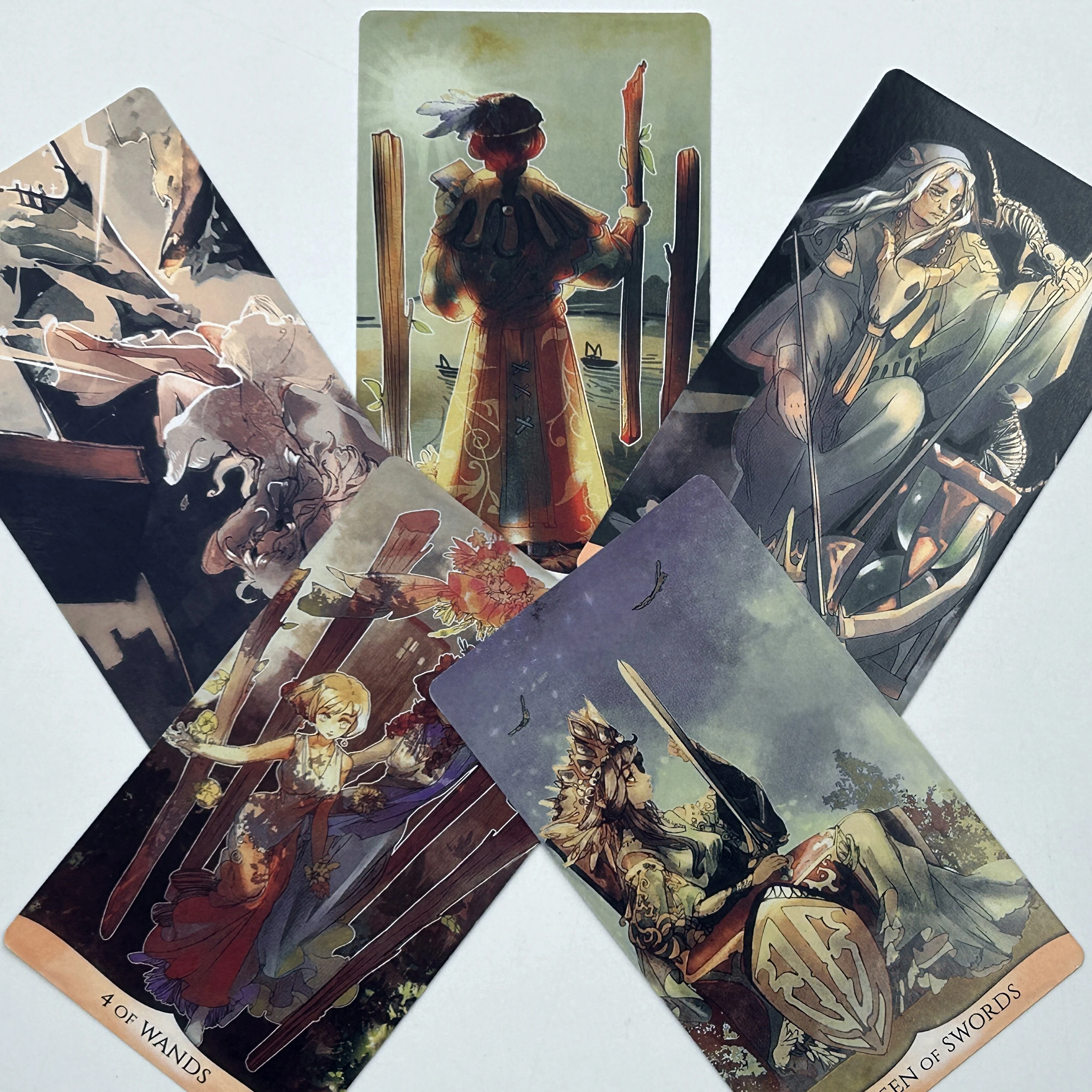 Mystical Manga Tarot card deck for beginners，The unique group card with the guide, the complete 78 cards.