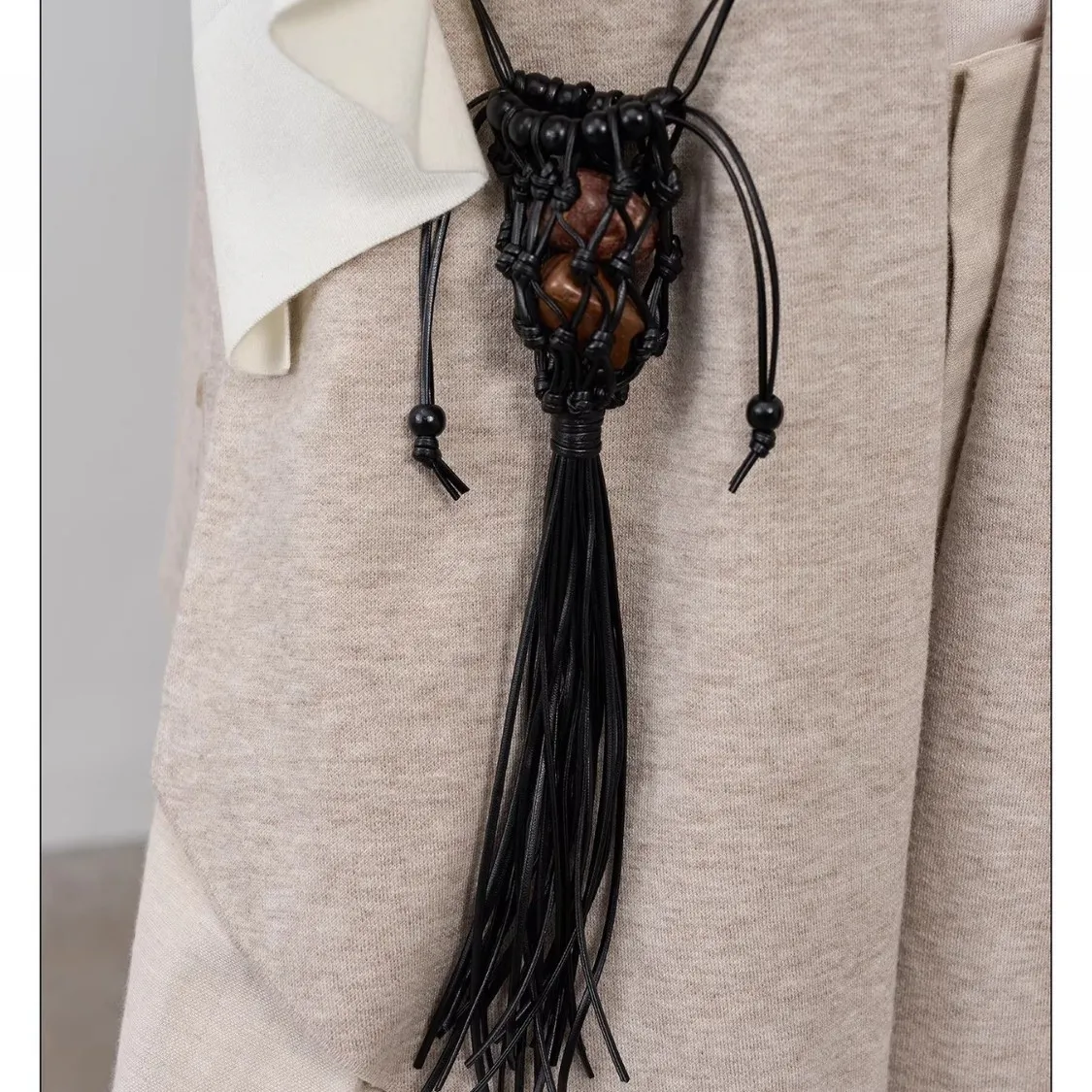 

Bohemian Rope Knitting Shoulder Bag Beading Tassel Crossbody Bag Mini Woven Mesh Bags for Women Travel Crochet Beach Bags NEW