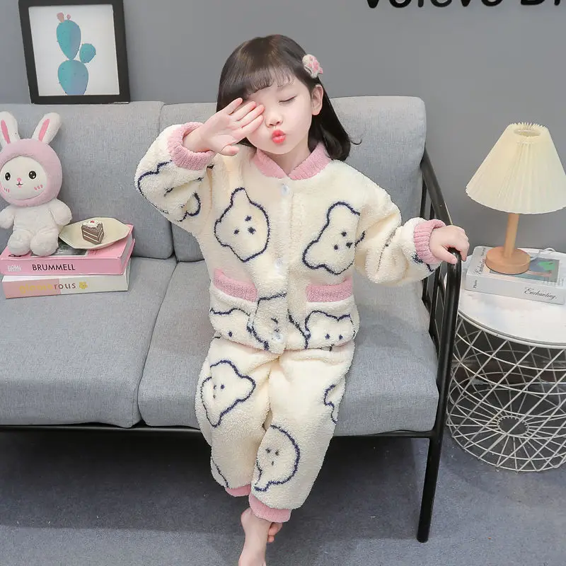 Langarm-Nachtwäsche-Set für Mädchen, Herbst/Winter 2022, neues Korallensamt, Damen-Baby-Kleidungsset aus dickem Flanell für Kinder zu Hause