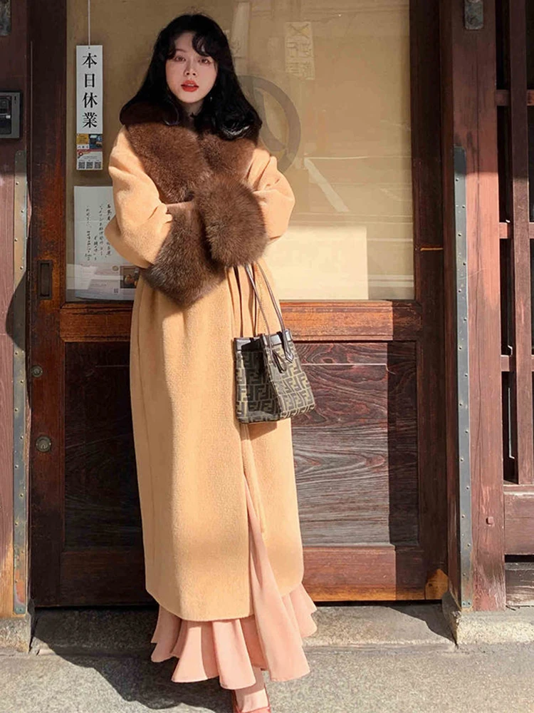 ฤดูหนาว Faux Fox ขนสัตว์ผู้หญิงขนาดใหญ่ผ้าพันคอขนสัตว์ชุดขนสัตว์ผ้าคลุมไหล่ขนสัตว์ชุดหรูหรา Furry Wraps ผ้าพันคอ Coat Jacket