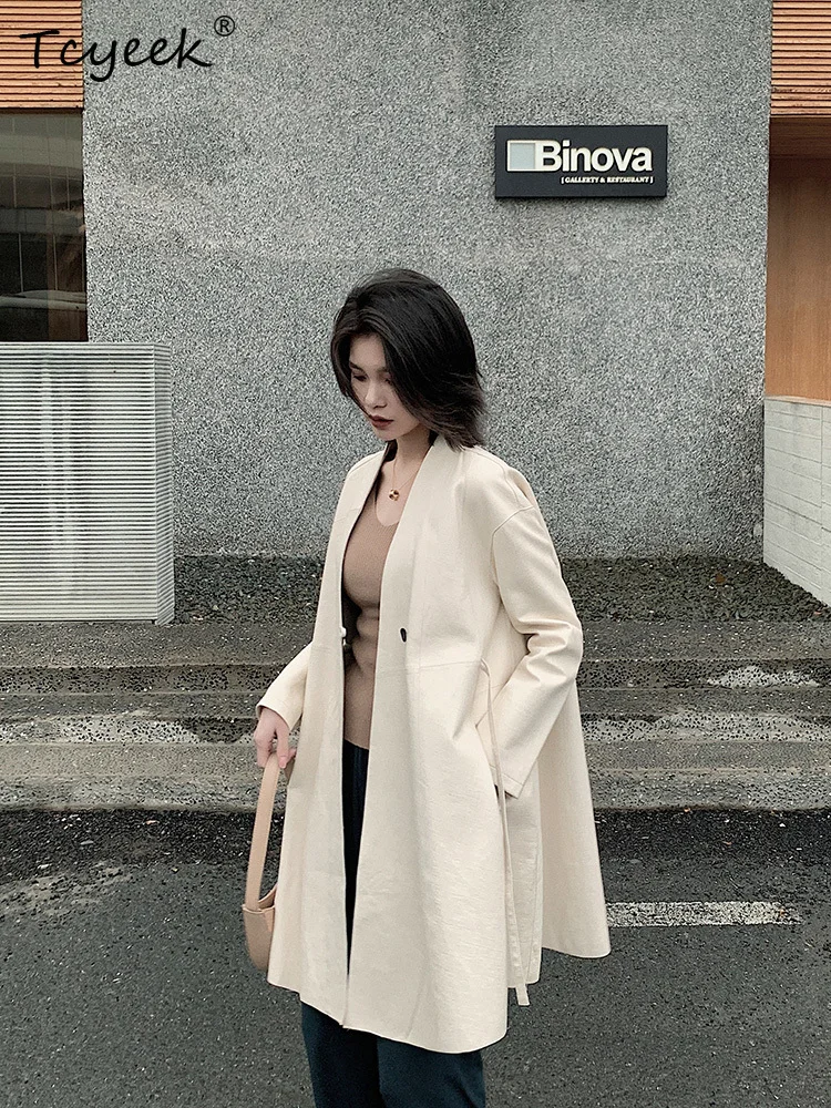 Tcyeek Echtes Schaffell Frühling Herbst Trendige Krawatte mit V-Ausschnitt Beige Mittellange Damen-Echtlederjacke Ж Ettyddydd Mohamed