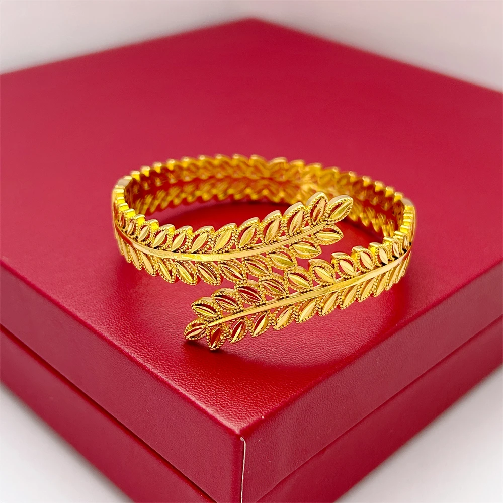 Set di gioielli Color oro per le donne Wide Weaver Cuff Bangles bracciale Ring 2 pezzi Set accessori alla moda regali di nozze Bijoux