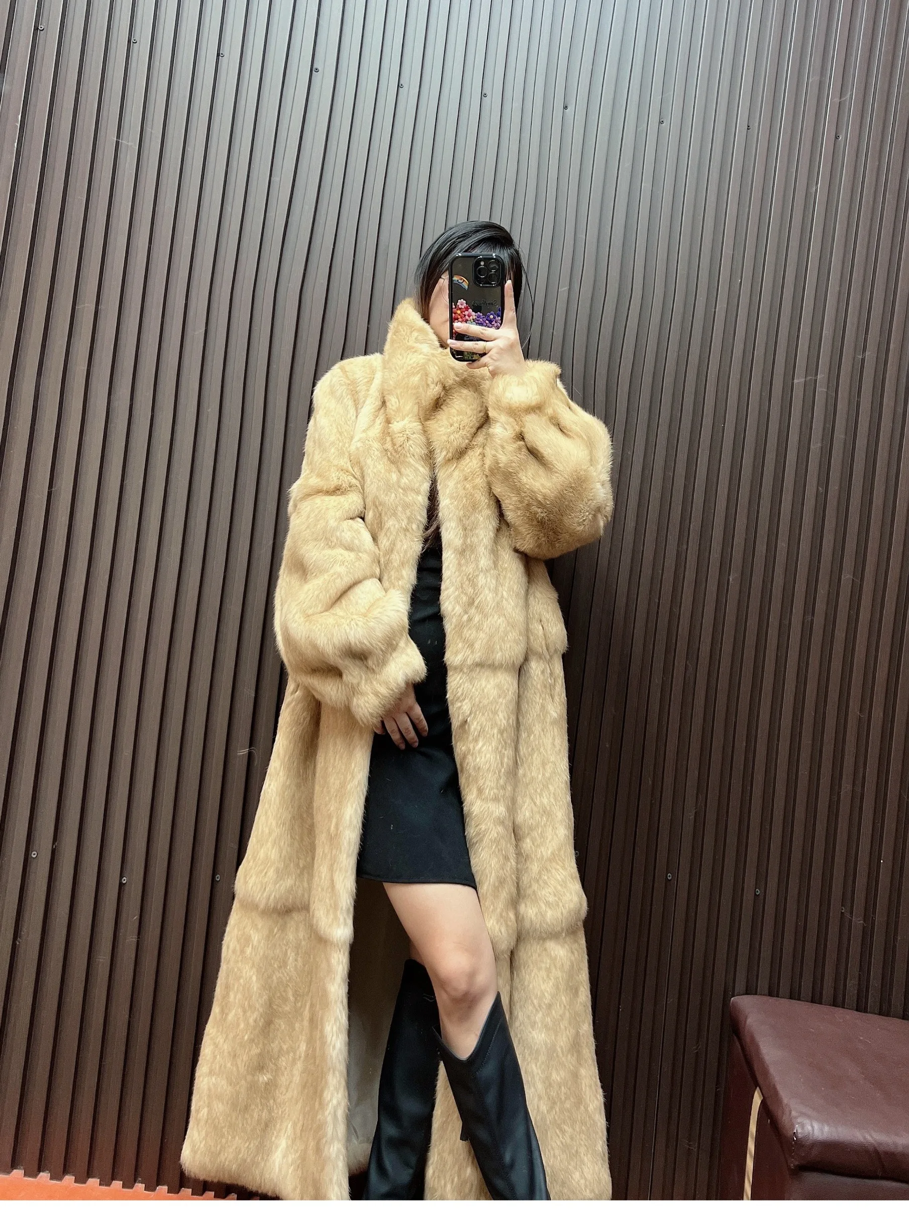 Furyoume جديد 100% معطف فرو الأرنب 120 سنتيمتر طول سميكة الدافئة الشتاء معاطف الفراء الحقيقي موضة الشارع الشهير الكورية Casaco Feminino