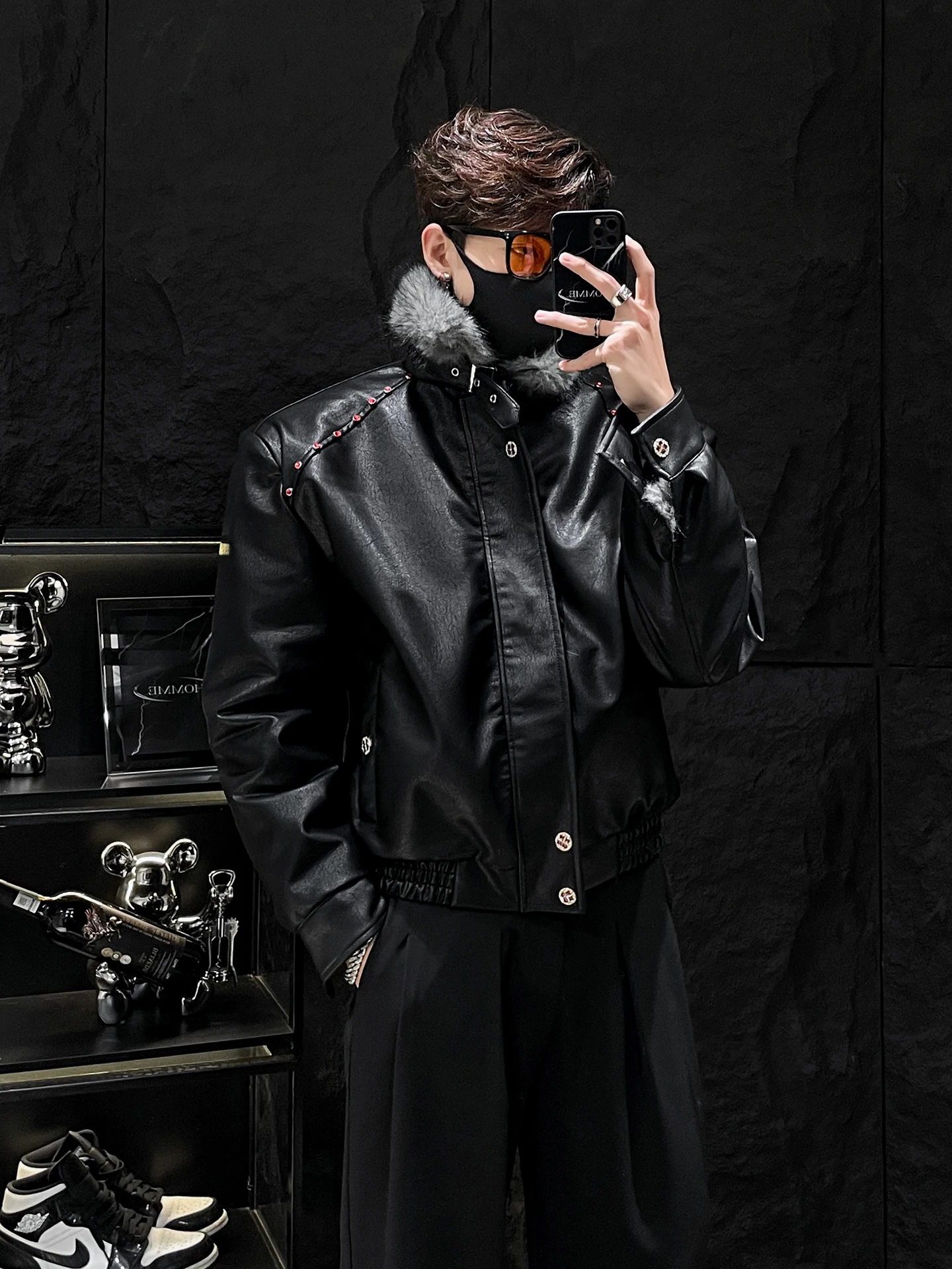 

Мужское зимнее теплое пальто из утепленной кожи с меховым воротником, повседневное, молодежный стиль, модный тренд