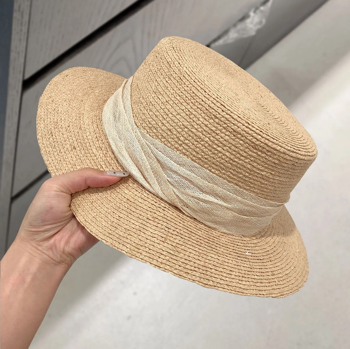 chapeau-de-paille-elegant-uni-pour-femme-nouveau-modele-d'ete-a-dessus-plat-tresse-tendance-polyvalent-pare-soleil-style-decontracte-printemps-ete