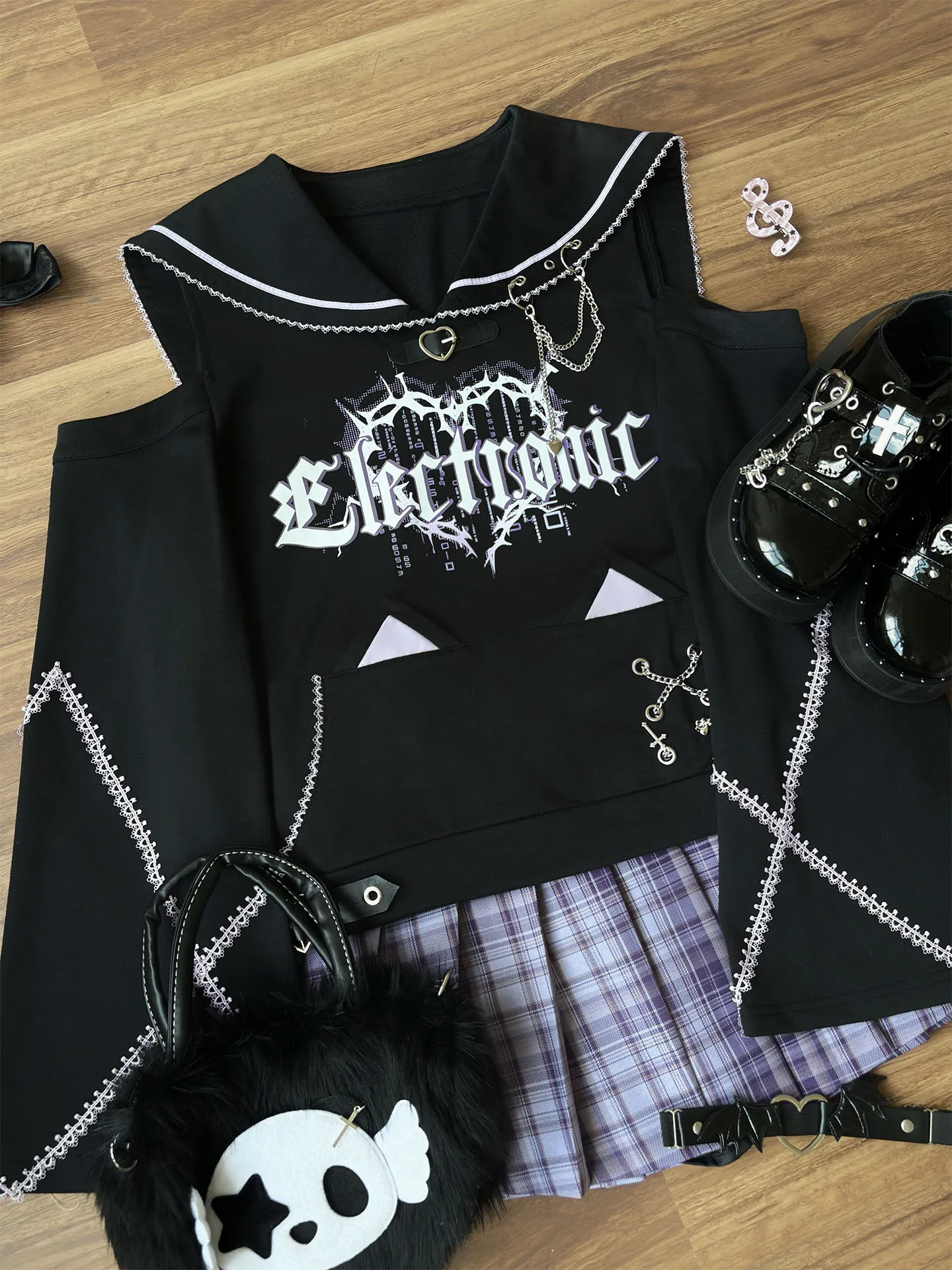 Autumn 2025 Heavy Industry Chain Sweatshirt Jacket Japanese Original Design Subculture Navy Collar Off-Shoulder Loose To Hoodies