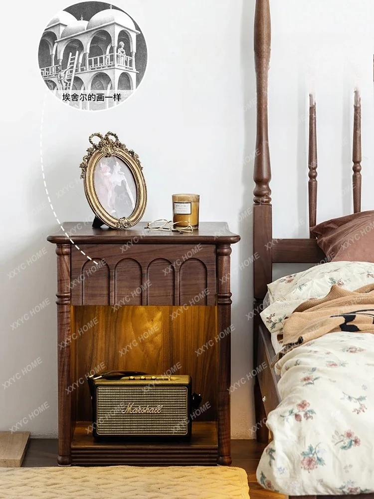 

Прикроватная тумбочка из цельного дерева в американском стиле ретро, шкафчик для хранения в скандинавском стиле, средневековая прикроватная тумбочка