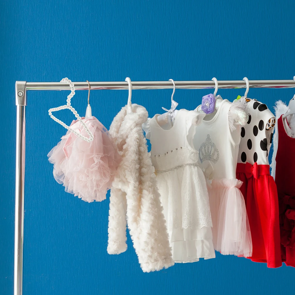 

5Pcs Pearl Hanger Small Portable Dog Clothes Hangers Closet Organizer Lightweight Anti-Skid Decorative Use