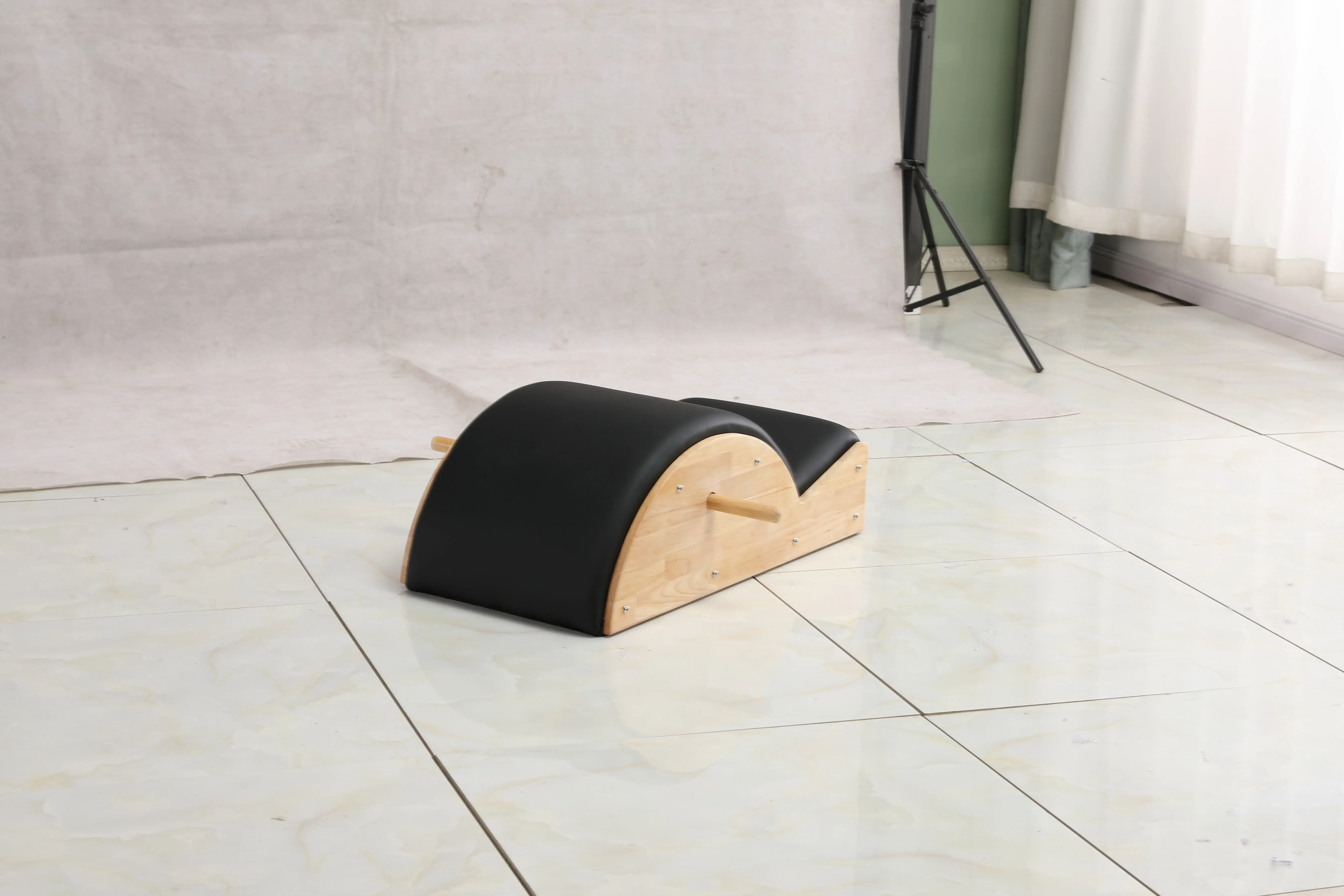 

Professional High End Yoga Pilates Maple Wood Equipment Reformer Set Spine Corrector Pilates For Sale