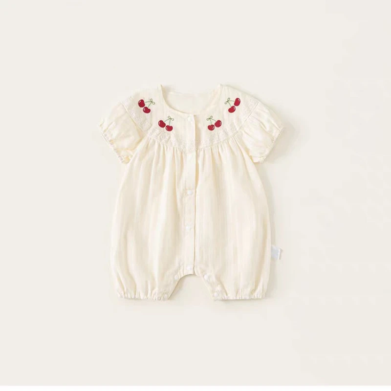 ملابس أطفال رفيعة نيسيي في الصيف للفتيات الصغيرات حلوة وعصرية بعمر 100 يوم للخروج لملابس الصيف