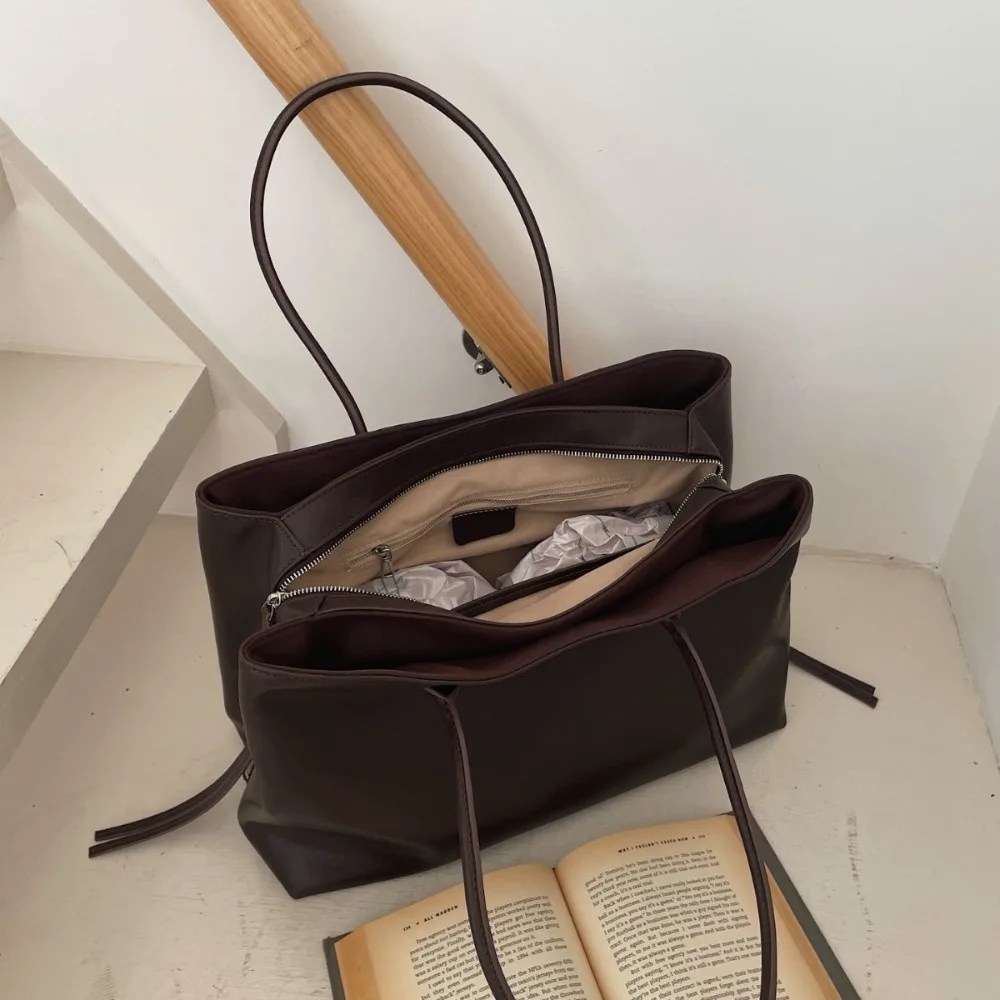 2026 New Work Briefcase Commuting Large Capacity Totebag Document Business Travel Unique Soft Practical Advanced Versatile