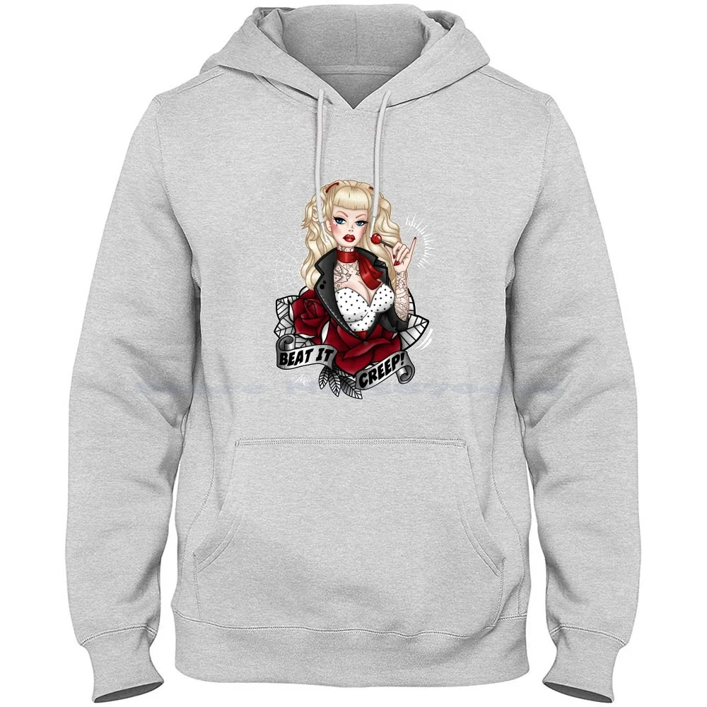 تغلب عليه بغطاء رأس قطني ، سيدة الكرز ، مارتيني ، واندا ، الكساح ، طفل يبكي ، خمر ، نقي ، فتاة ، مصاصة