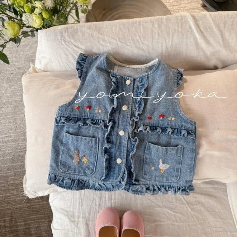 

Spring and Autumn Girls' Deinm Vest New Fashionable Children's Baby Embroidered Coat