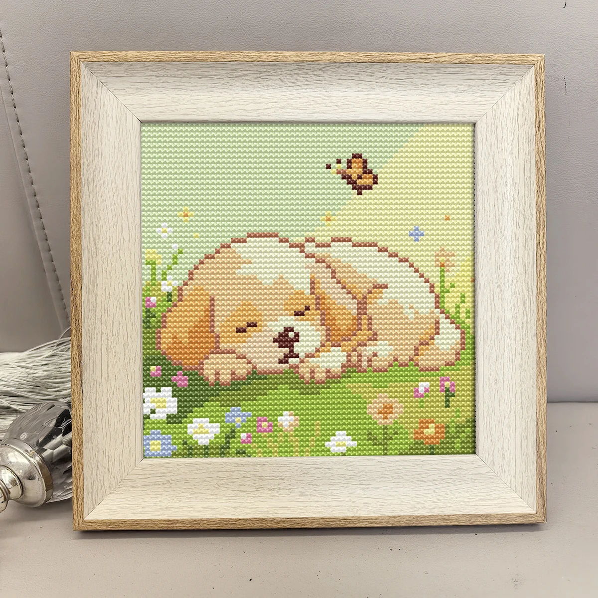 DIY Embroidery Material Kit, Cute Grassland Lying Dog Cross-Stitch Kit with Outer Frame, 8inch Desktop Decoration Pieces for Gift Giving, Warm and Beautiful Scenery Printed Embroidery Handmade