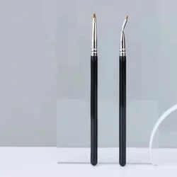 Karsyngirl 1/2szt Pędzel do eyelinera z wygiętą główką Pędzel do makijażu oczu Pędzel do makijażu pod oczami dla kobiet Pędzel do korektora z cienką linią