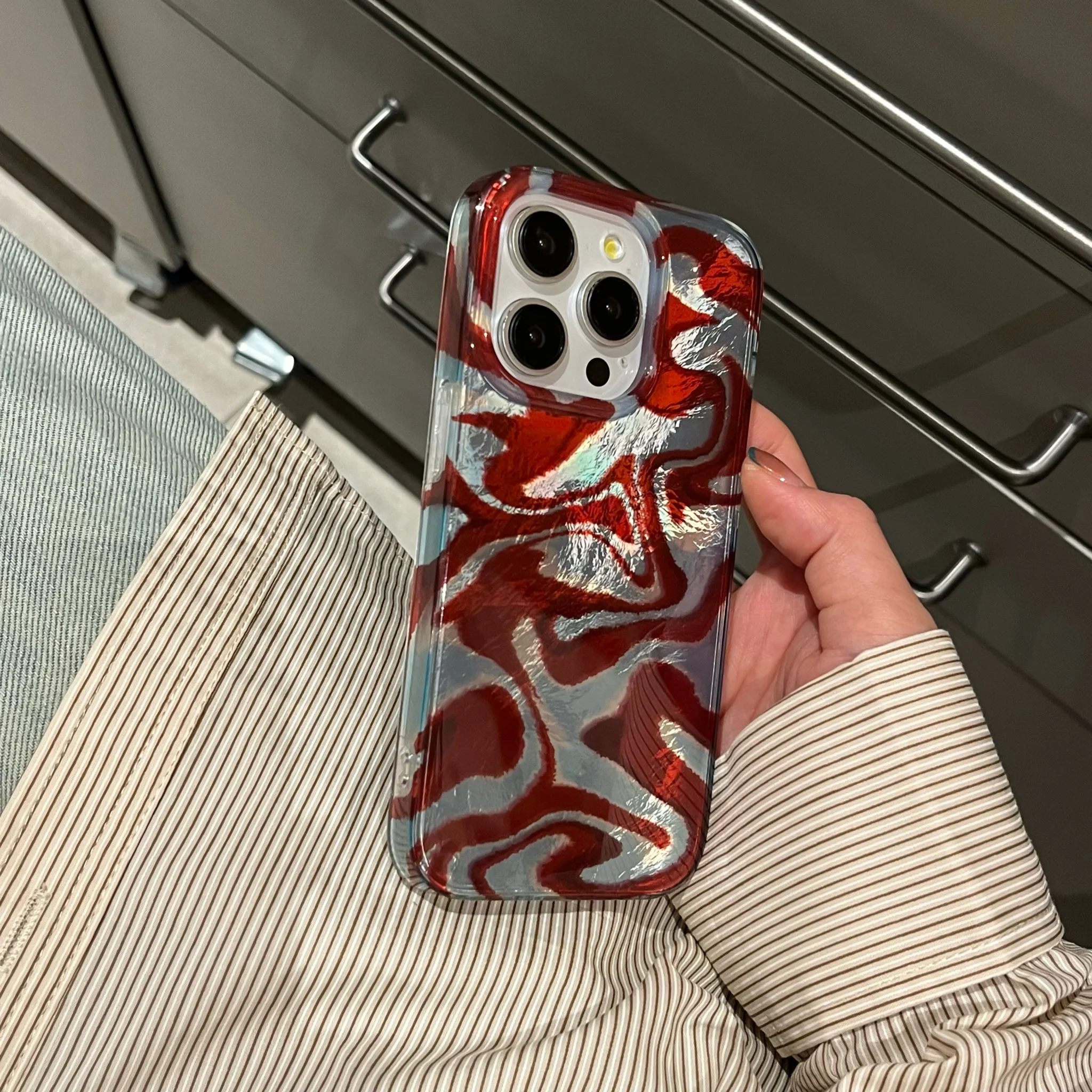 Korean INS Water Ripple Texture Laser Fashionable Phone Case for iPhone 16 15 14 13 Pro Max Back Phone Cover Capa