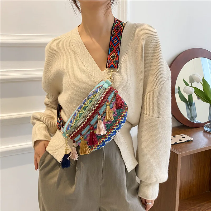 

2023 Hot Selling Tassel Bag Fashion Bohemian Style Women's Crossbody Bag Ethnic Style Waist Bag Chest Bag