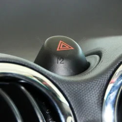 Hazard Emergency Flasher Light Switch Dash Warning Button For JAC J3 Turin IEV4 High Quility Auto Parts 3750907U8010 JAC-L21407