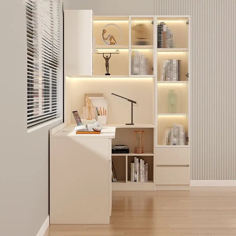 Proste kremowe biurko narożne