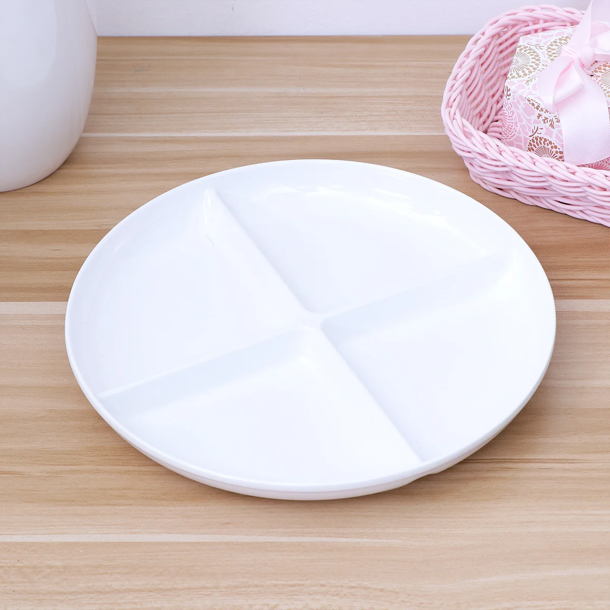 

Melamine Fruit Plate 4 Compartment Serving Tray For Snacks Appetizers Candy Nuts White A5 Size Kitchen Barware