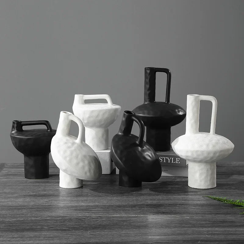 Creative Ceramic Vase Abstract Geometry Black and White Porcelain Vase Flowerpot Home Decoration Terrarium Home Decoration