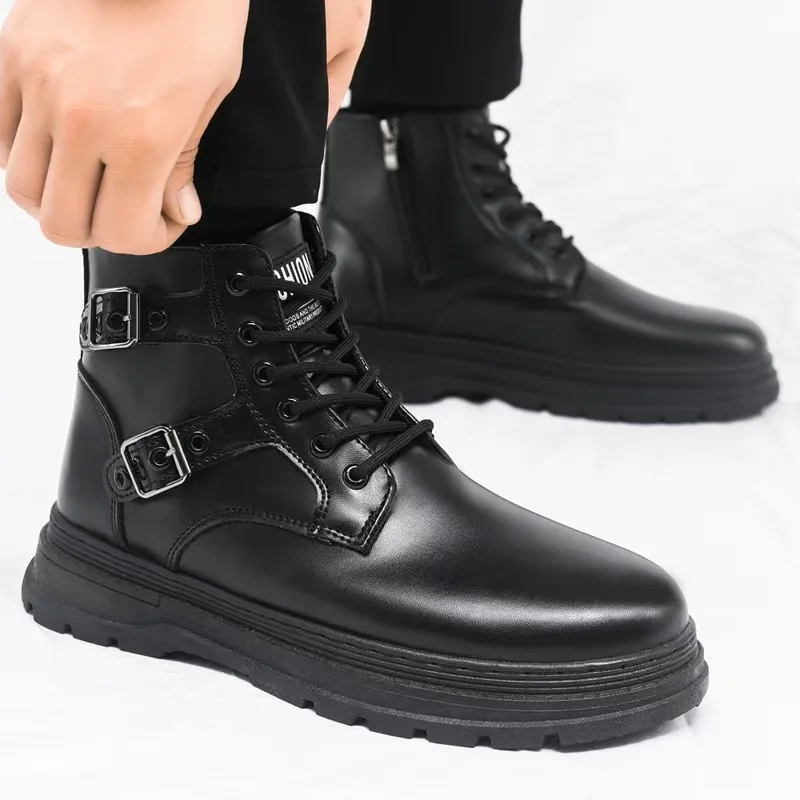 2025 جديد أحذية عالية الجودة الرجال أحذية من الجلد موضة دراجة نارية حذاء من الجلد للرجال الخريف أحذية أحذية رجالي الدانتيل متابعة الأحذية Hombre